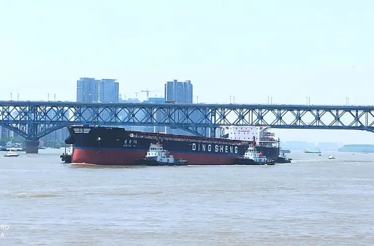 第36頁_新聞中心_蕪湖造船廠有限公司