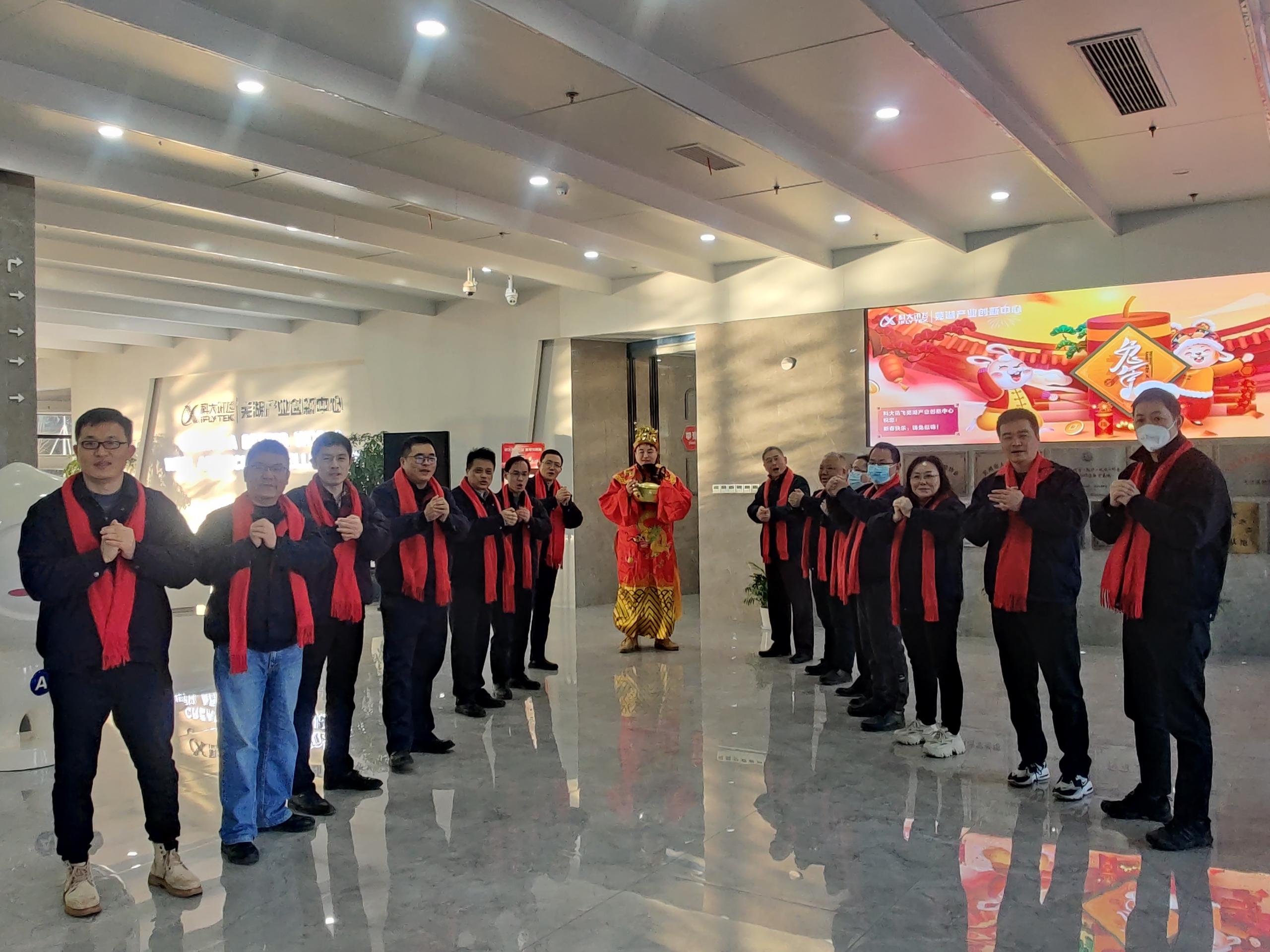 1674995979866505.jpg 05f1b221f187b6639ed009208a550e0c(1).jpg