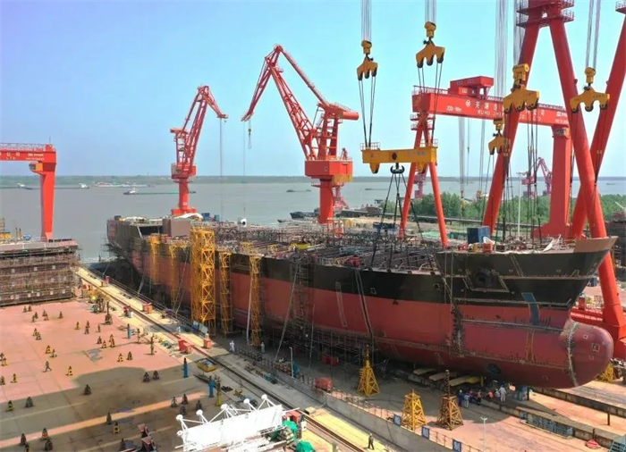 第8頁_新聞中心_蕪湖造船廠有限公司